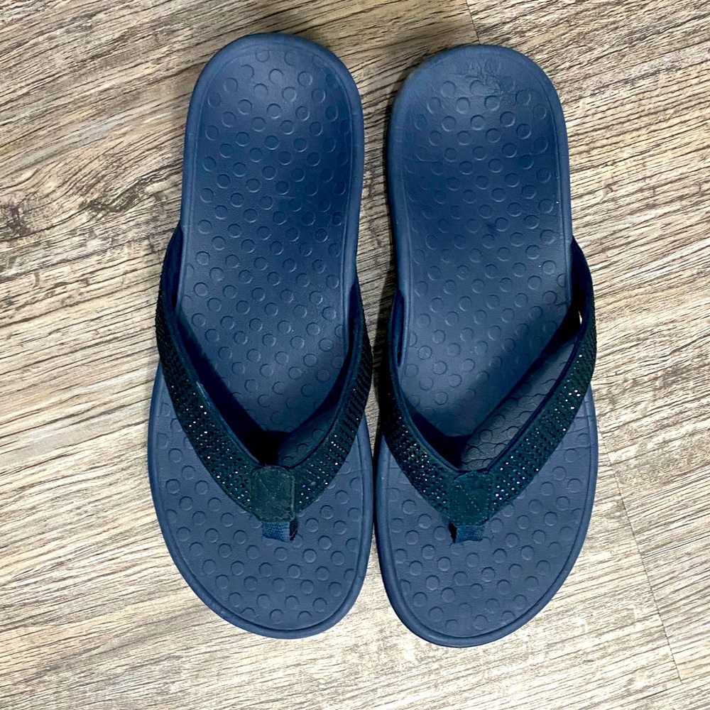 Vionic sandals